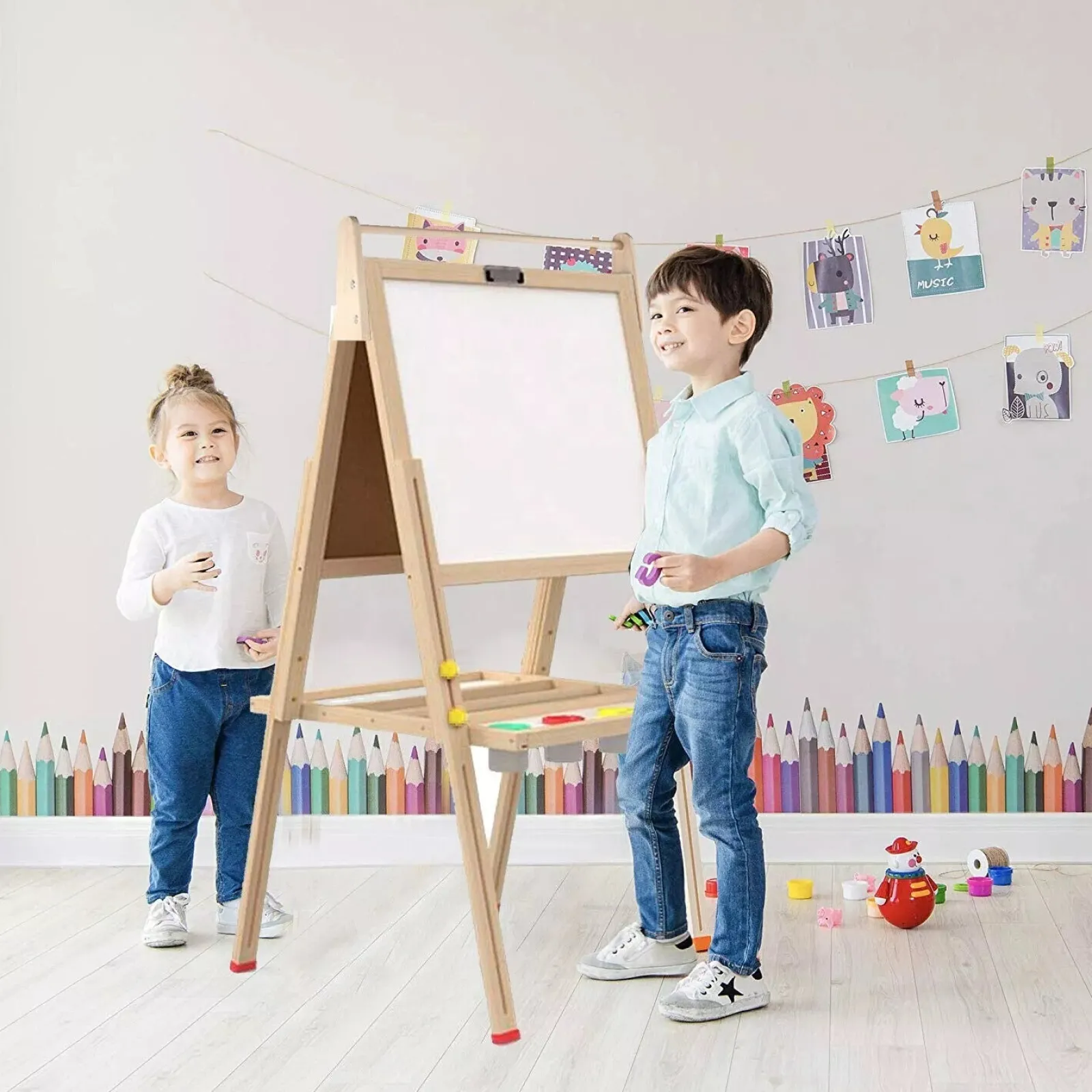 Little Helper Easels & Accessories | Kids Easels & Accessories | Height Adjustable Wooden Childrens Easel | Double Sided Childrens Art Easel | Childrens Blackboard | 3 Years +