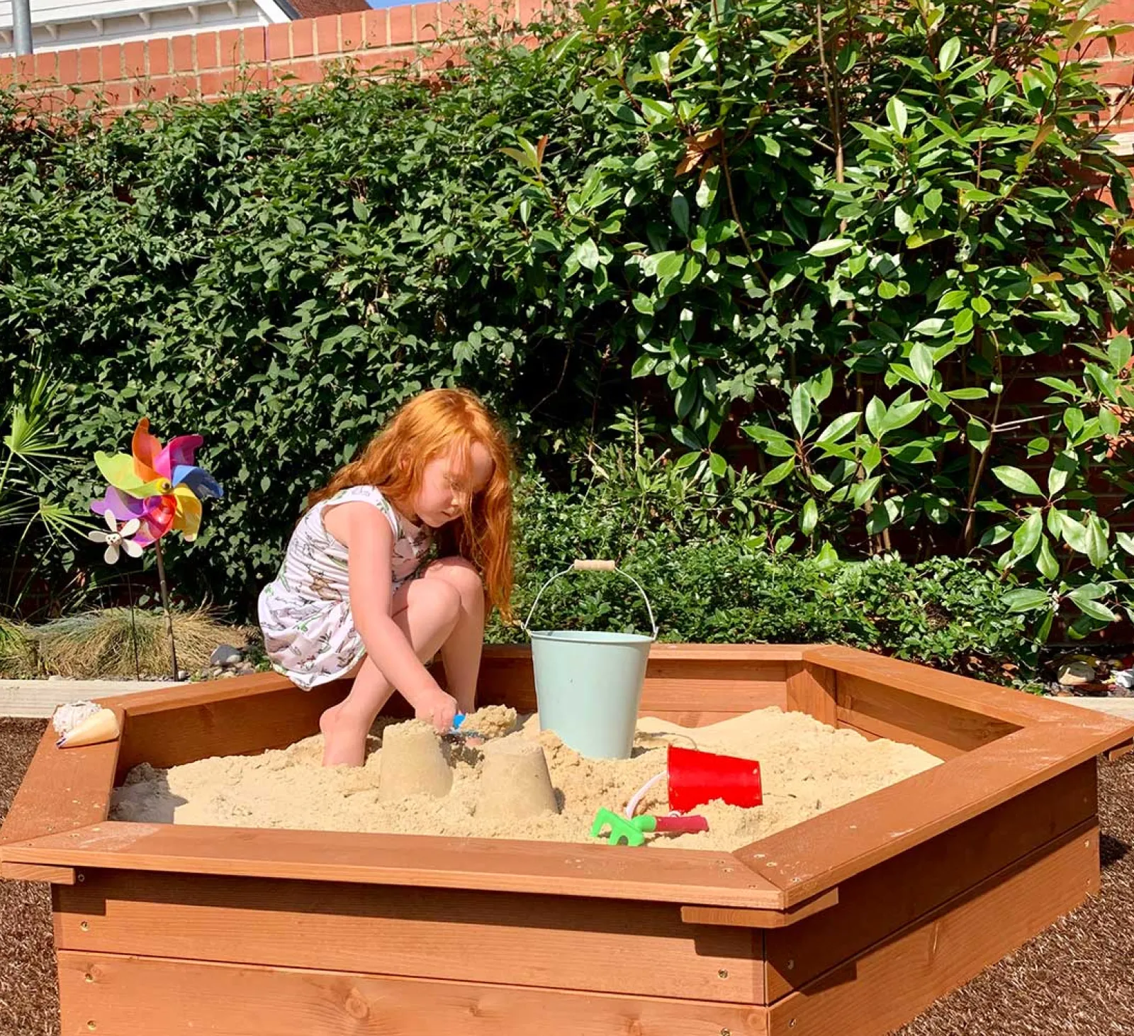 Little Helper Sand & Water Table & Sandpits & Mud Kitchens | Kids Large Hexagonal Eco Wooden Sandpit with Cover | 1.5m diameter | 12m+