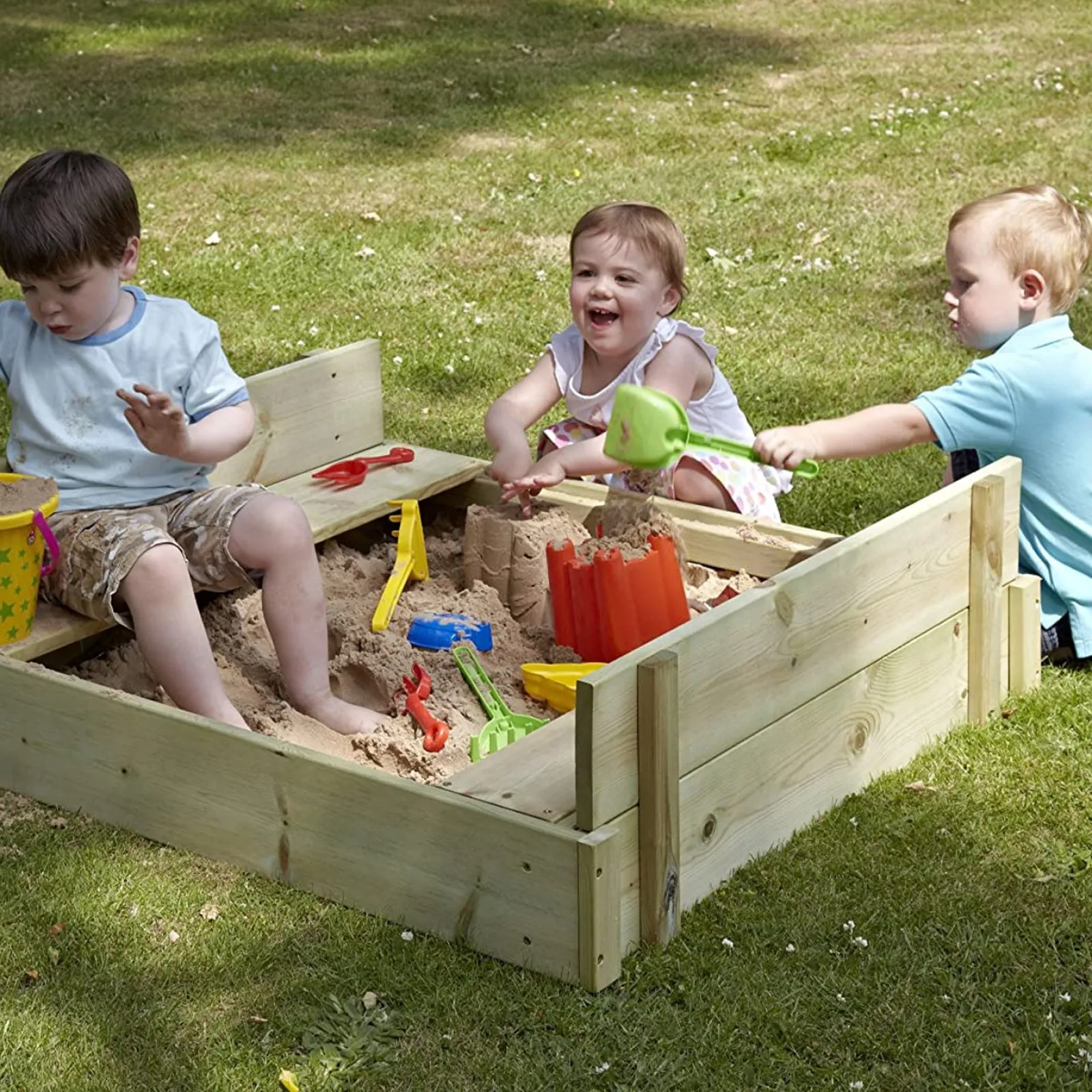 Little Helper Sand & Water Table & Sandpits & Mud Kitchens | Large Childrens Eco Conscious FSC Certified 100% Natural Wooden Sandpit with Lid, Seats & Base Liner | 2-12 years | 1.2 x 1.14m Square